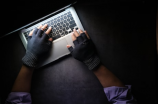 美国黑客: 神秘而又可怕的互联网世界